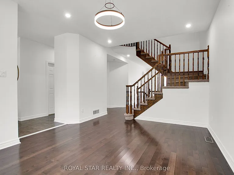 115 Tapestry Dr #1 — Photo 5