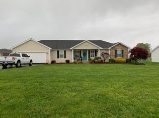 1216 Red Fern Rd, Campbellsville, KY 42718