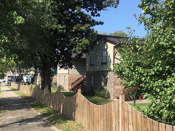 Spring Street Flats Across 5th Avenue from Avondale Park