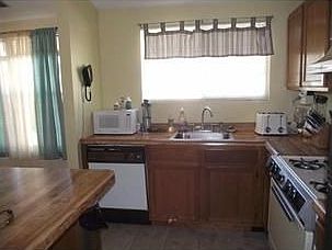 5th image of 2814 Whispering Hills Dr