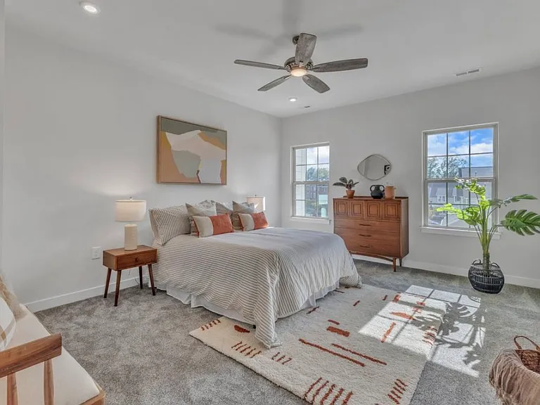 1011 Tannin Dr — Photo 23