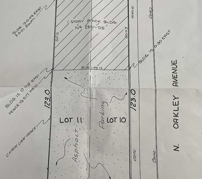 1st image of 2303 W Foster Ave