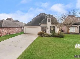 17684 Martin Lake Dr, Baton Rouge, LA 70816