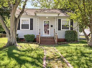 22 Mitchell Rd, Hampton, VA 23669