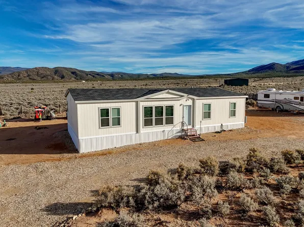 70 Camino De Golondrina, Ranchos De Taos, NM 87557