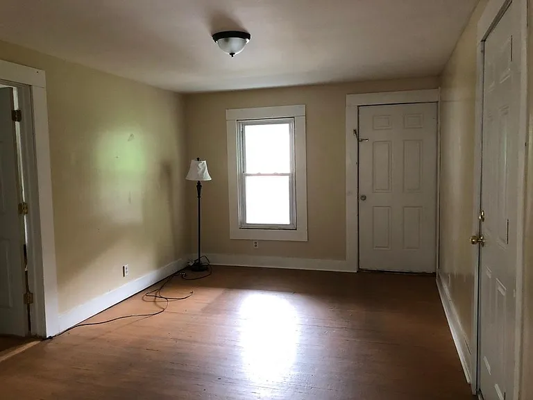 356 Valley St #1 — Photo 10