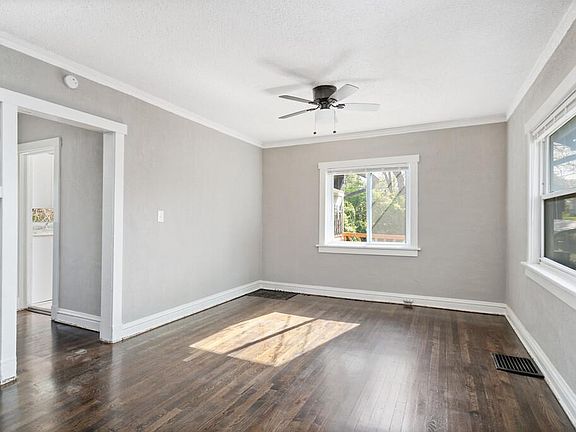 5th image of 7035 S Benton Ave