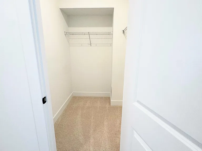 14928 Deco Cir — Photo 23