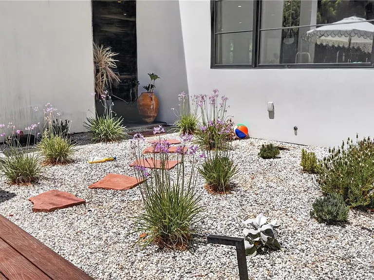 5050 Arundel Dr — Photo 74
