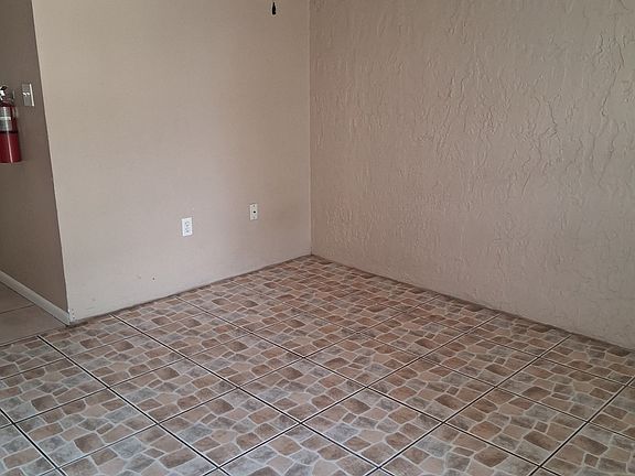 3rd image of 27 W Crystal Ave #205