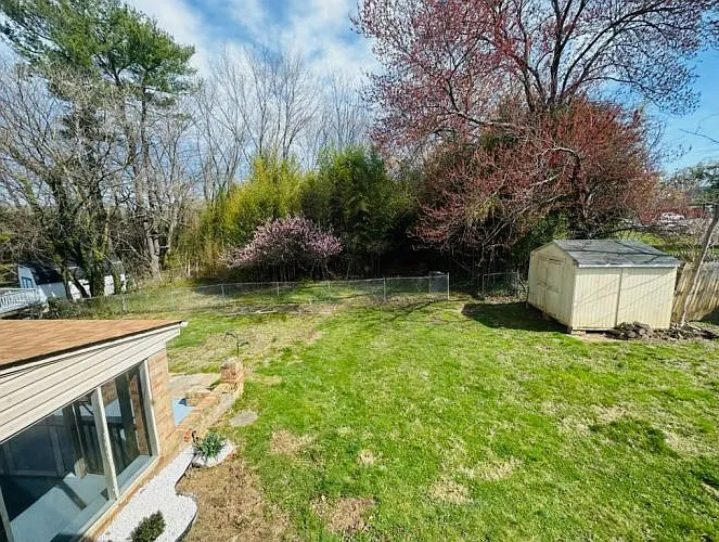 133 Greenwell Ct — Photo 21