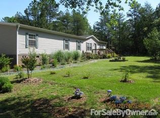 1688 Windy Hill Ln, Great Falls, SC 29055