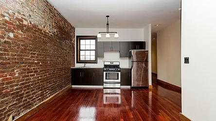 Rented by Rentall Group Inc