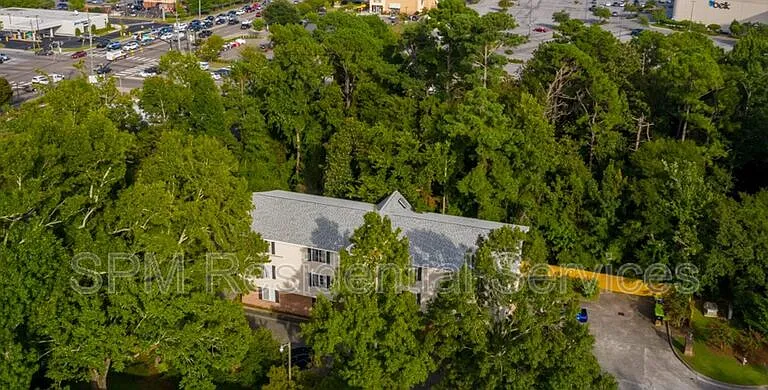 2705 Mayfair Dr #H-303 — Photo 4