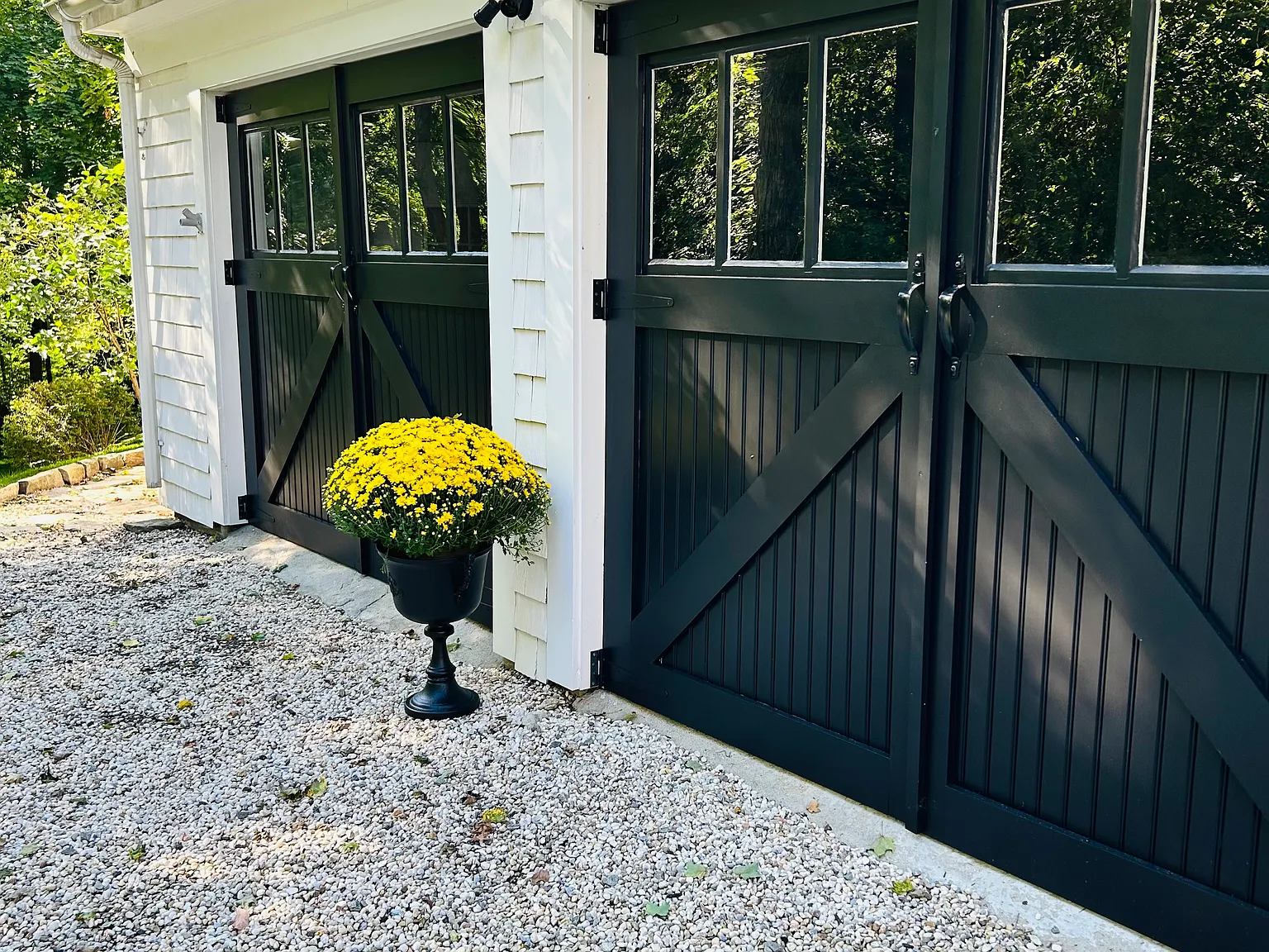 53 Rockwell Rd — Photo 1