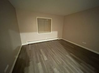 104 E Bailey Rd, Naperville, IL 60565