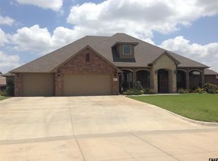 2013 Mount Vernon Rd, Enid, OK 73703