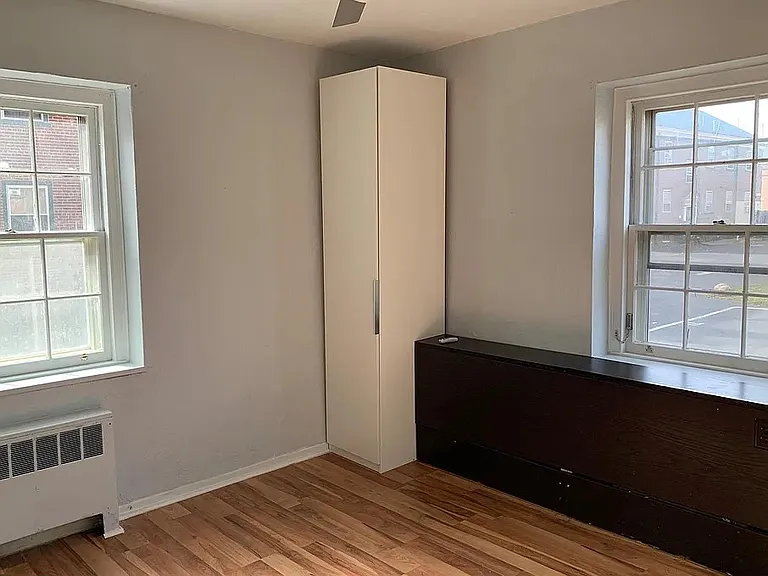 672 Franklin Pl #A — Photo 8