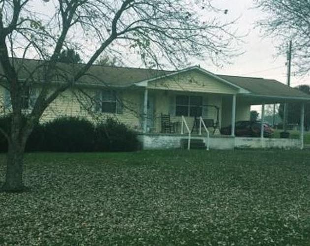 1st image of 141 Meadow View Ln