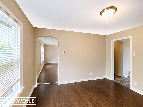 4th image of 9610 S University Ave