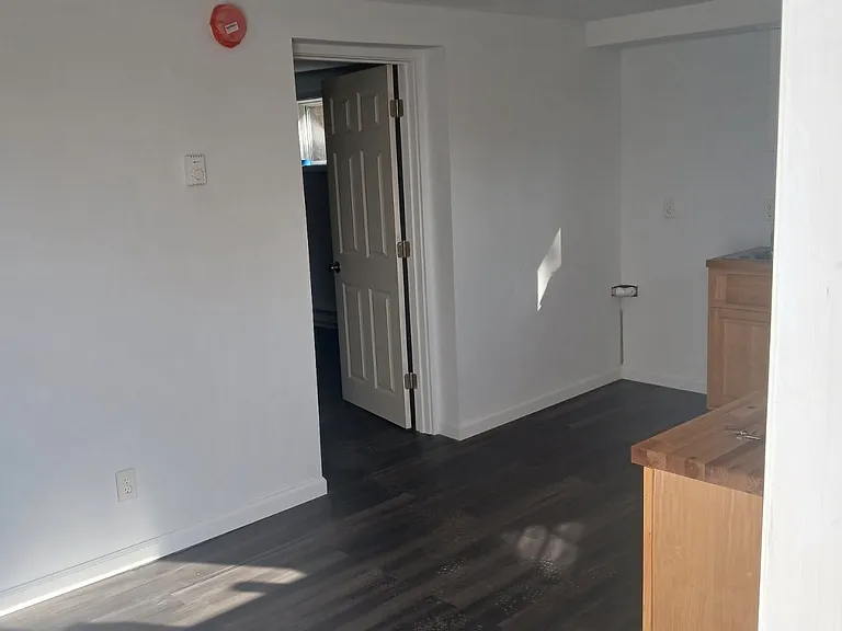 120 N Main St #1 — Photo 3