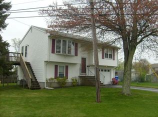 118 Brightridge Ave, East Providence, RI 02914