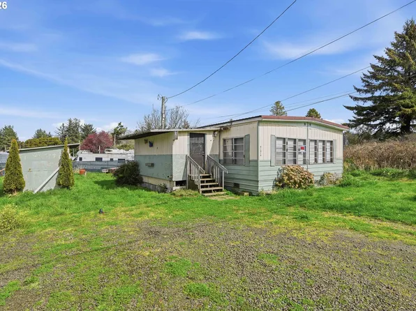 91319 Grinnell Ln, Coos Bay, OR 97420