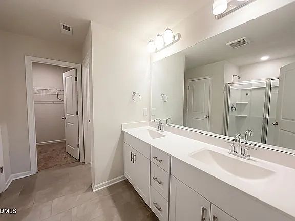 2nd image of 1014 Depot Dr