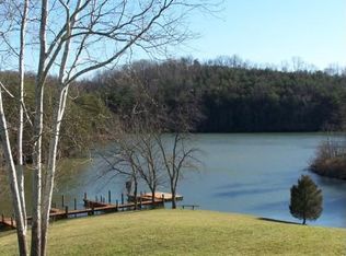 505 Harbor Ridge Dr, Goodview, VA 24095