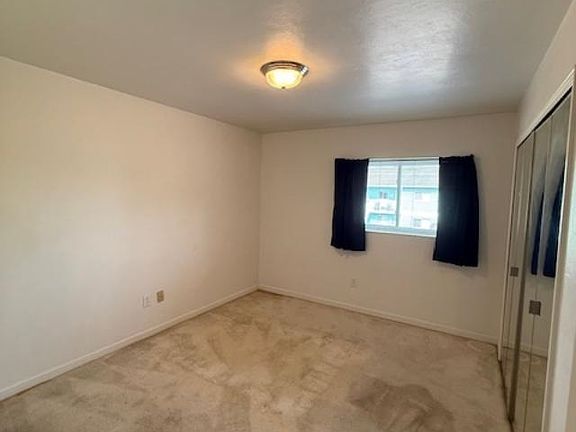 5th image of 1200 5th Ave. N #206