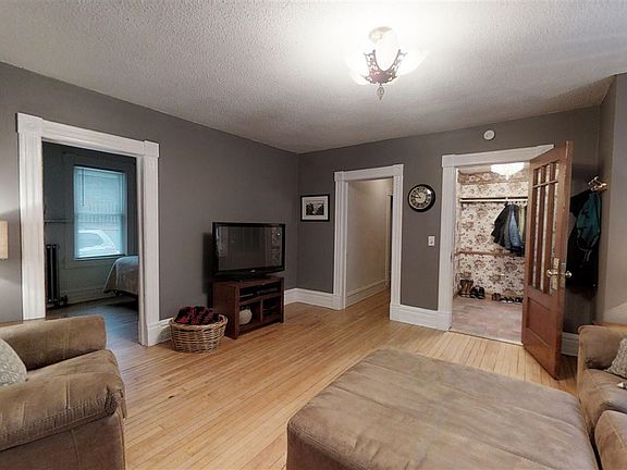 3rd image of 323 Blemhuber Ave