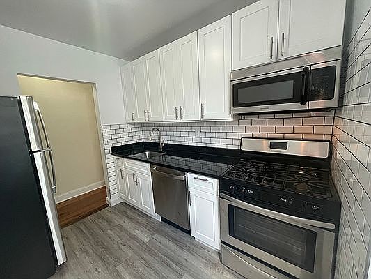 1st image of 89-20 Park Ln S #12B