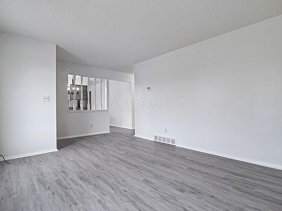 4th image of 5936 Glennon Dr