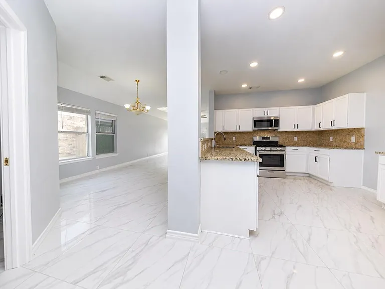 2203 Mountain Ranch Dr — Photo 8
