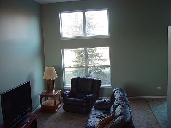 2nd image of 336 Gladstone Ln Unit 69-3