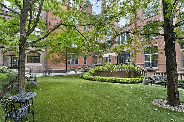 Sold by Compass | media 11