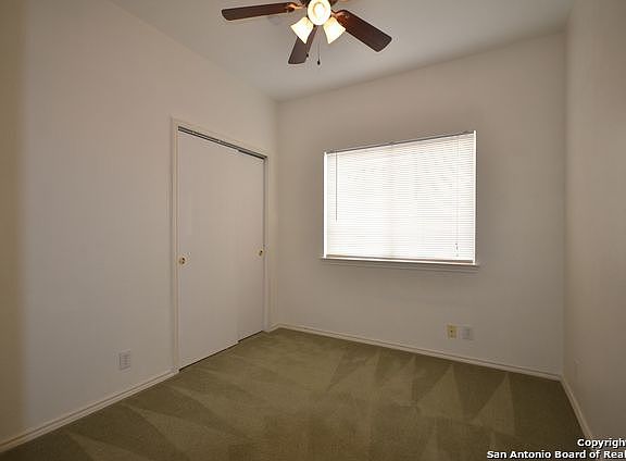 5th image of 2403 Crown Holw