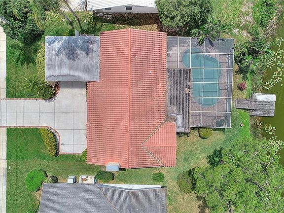 5th image of 2122 Beecher Rd