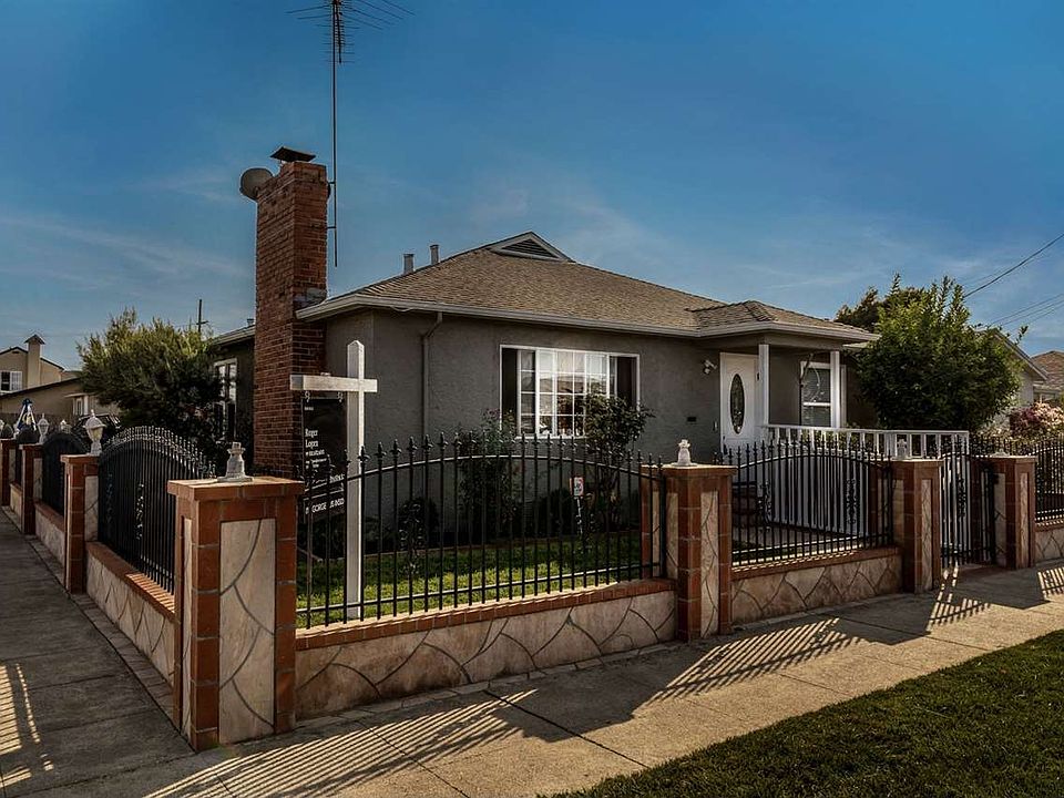 1st image of 2886 Lincoln Ave