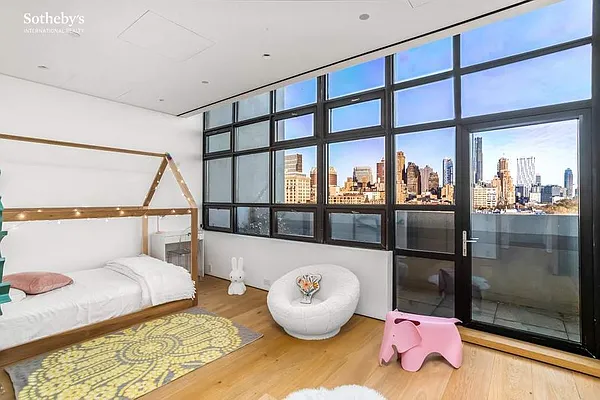 Rented by Sotheby's International Realty | media 46