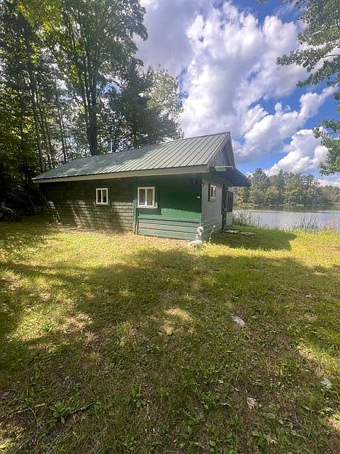 1st image of 15 Hunter Pond Road