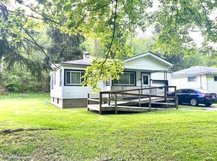 354 Peters Run Rd, Wheeling, WV 26003