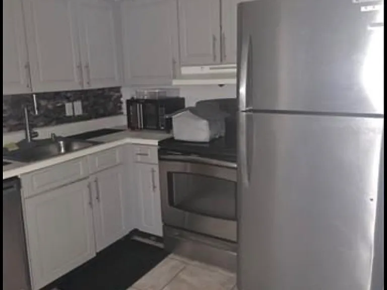 746 Wyman Ct — Photo 4