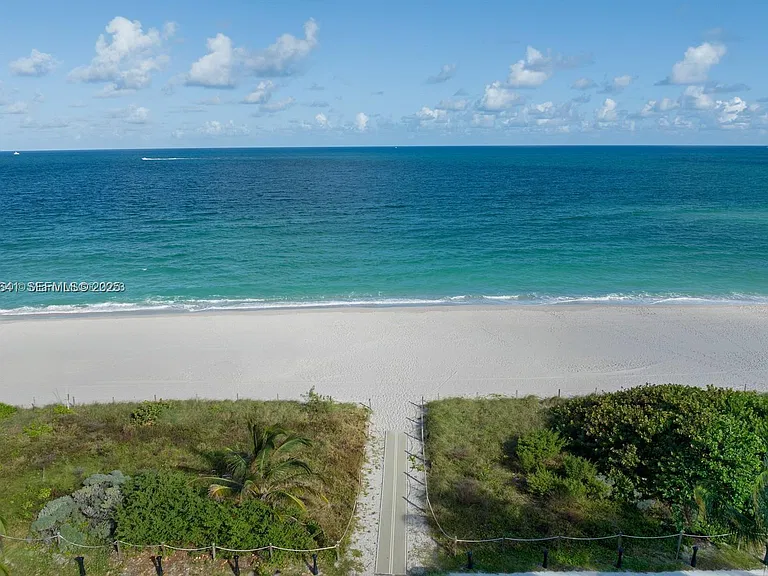 8701 Collins Ave #404 — Photo 19