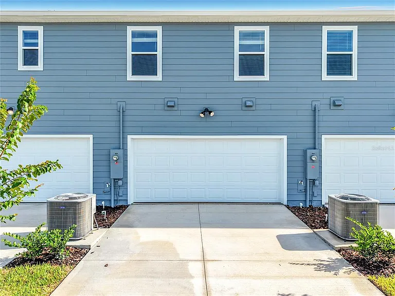 10654 Evening Star St — Photo 53