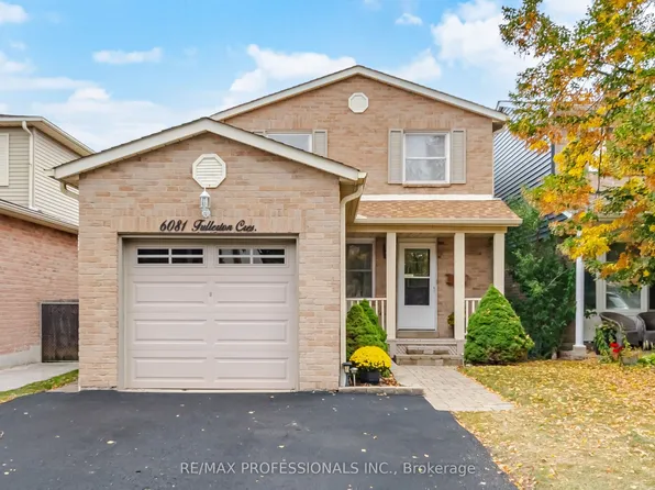 6081 Fullerton Cres, Mississauga, ON L5N 3A3