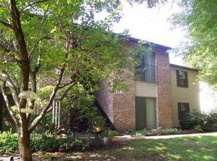 118 W Bluebell Ln, Mount Laurel, NJ