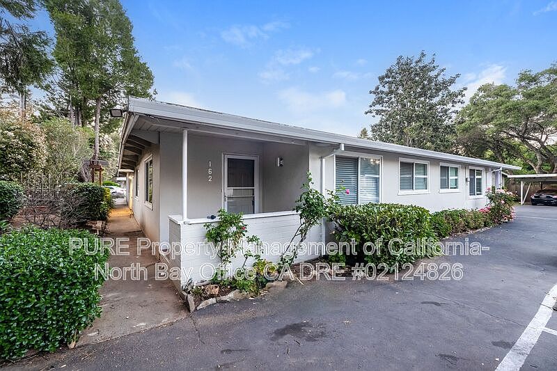 1st image of 162 Brush Creek Rd