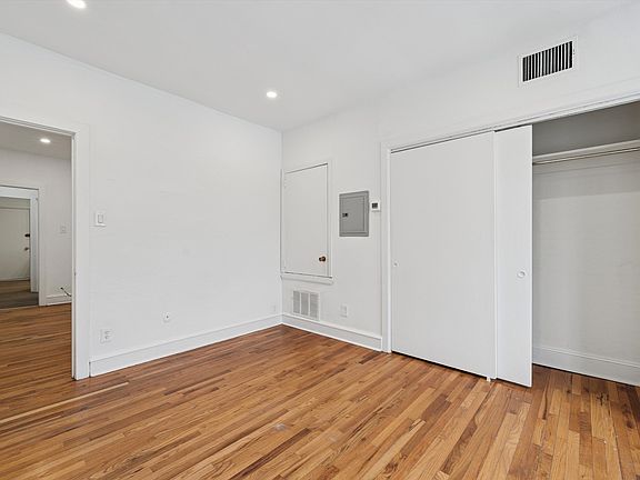 5th image of 334-38 Lombard St #212A