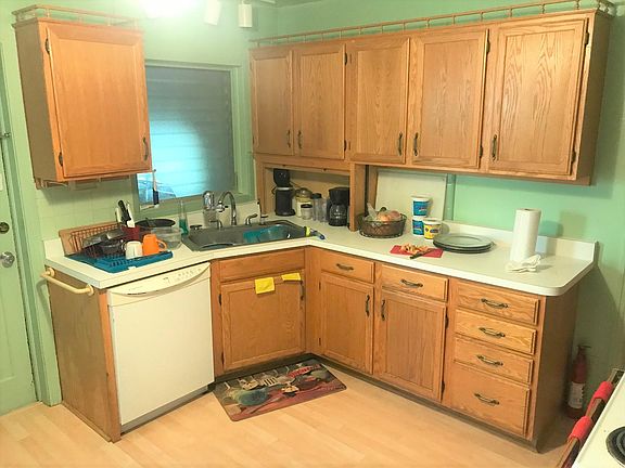 3rd image of 1760 NW 14th Ave